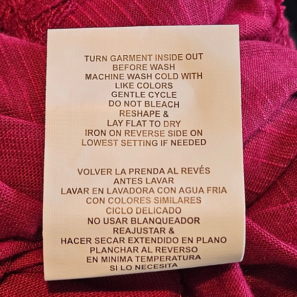 Taylor‎ & Sage Burgandy Floral Embroidered V-Neck Long Sleeve Top Size Small - Picture 8 of 8